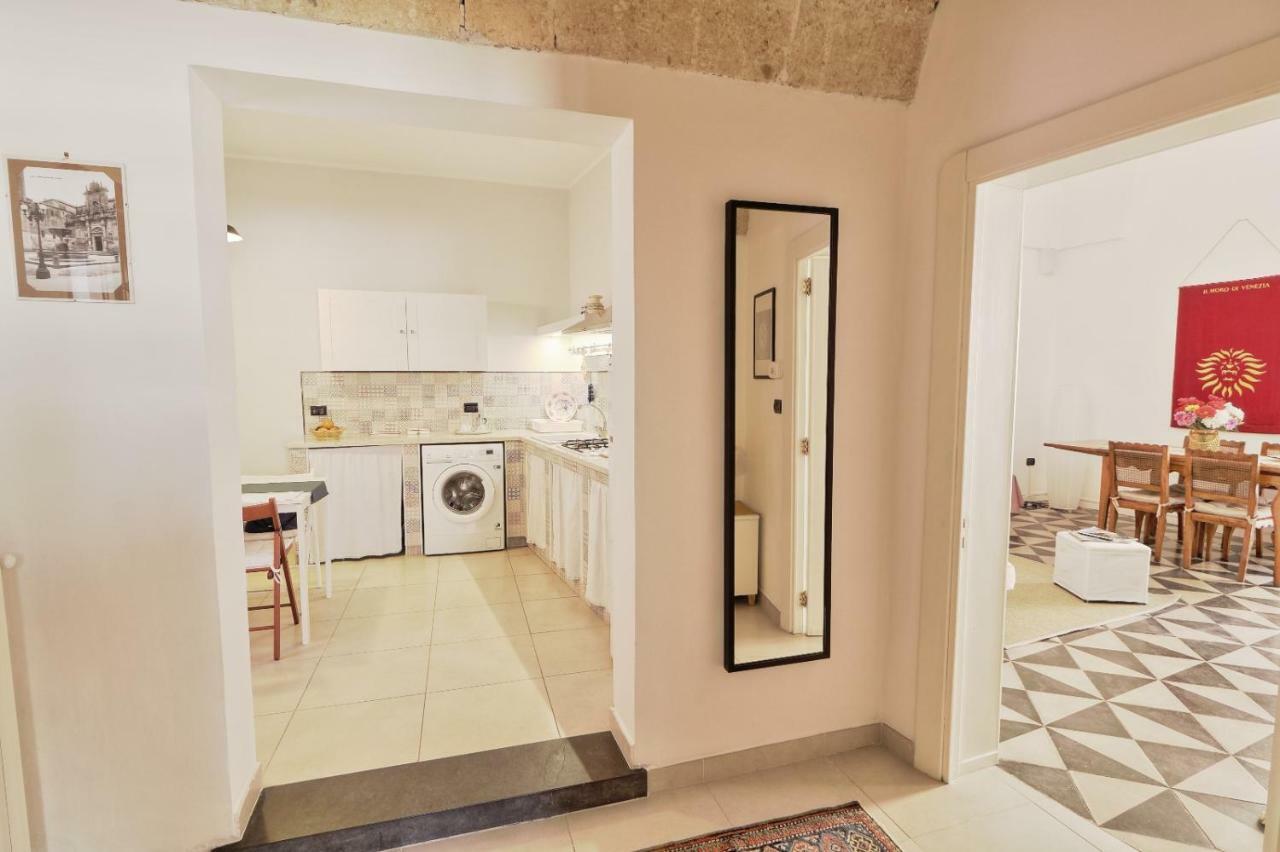 Slow Lecce - Old Town Apartment Sit Екстер'єр фото